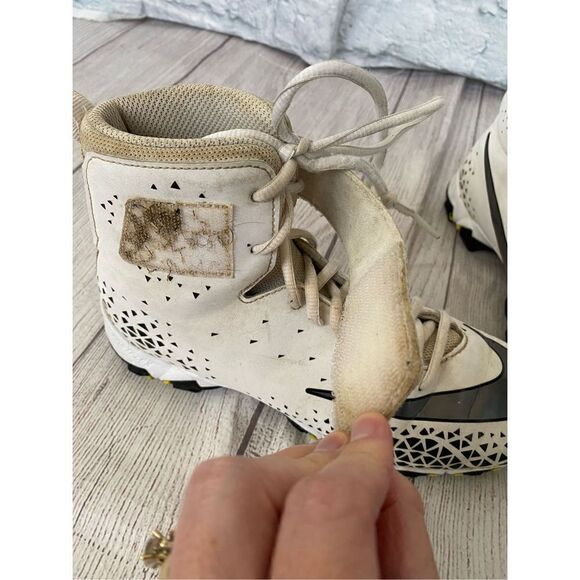 Nike fastflex boys youth 5 football cleats w/high ankle support white/grey - Picture 5 of 10